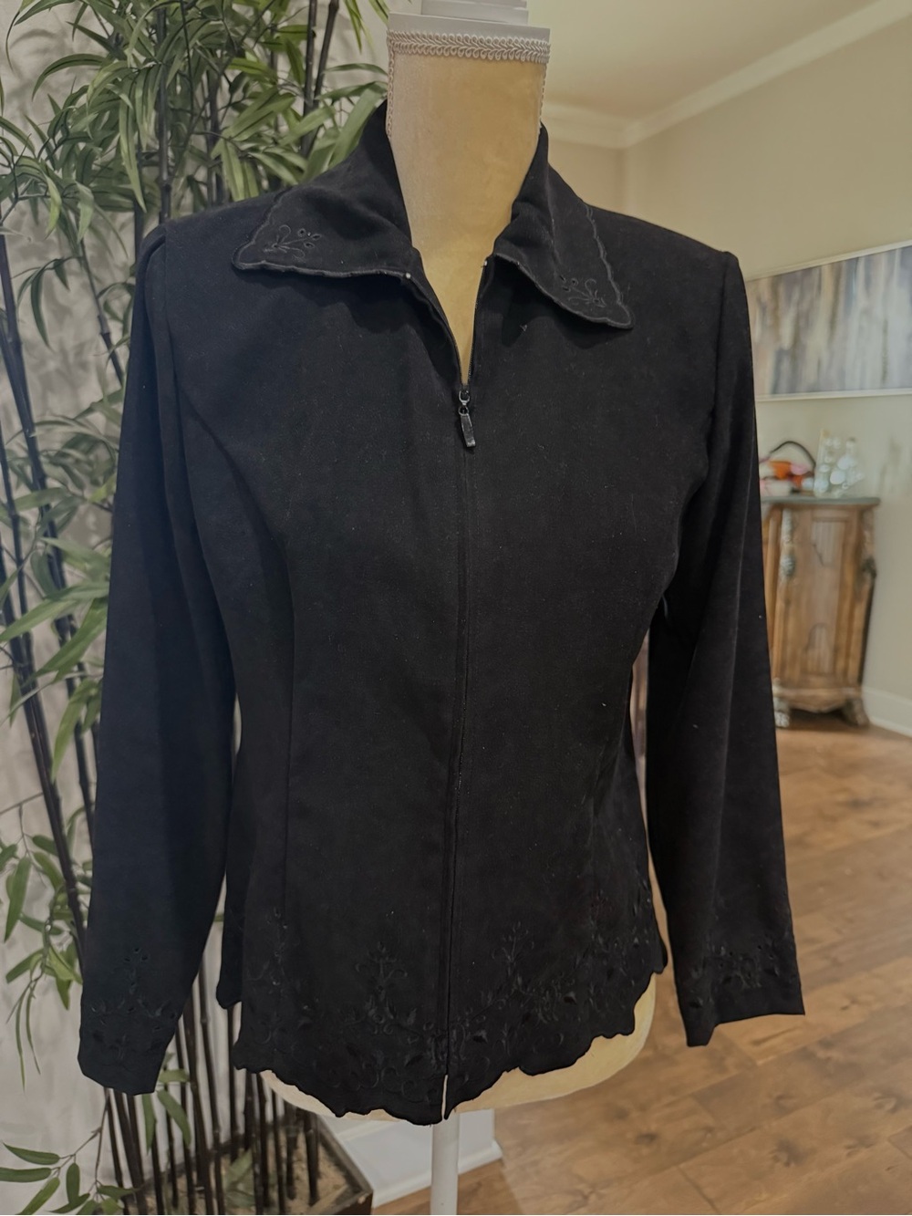 Studio I Black Zip-Front Blazer with Scalloped Embroidered Trim